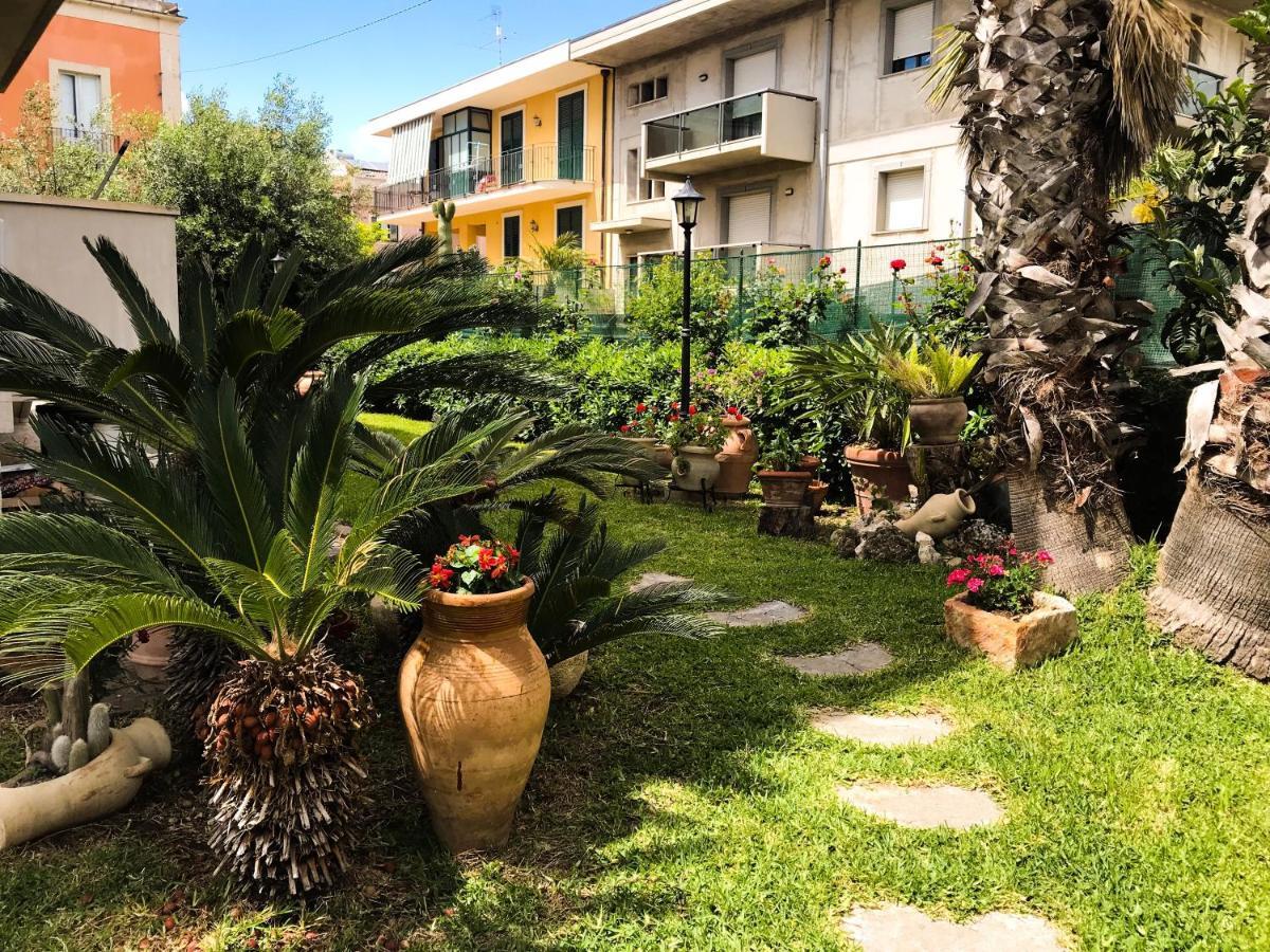 Casa Vacanze Borgo Marinaro อาโวลา ภายนอก รูปภาพ